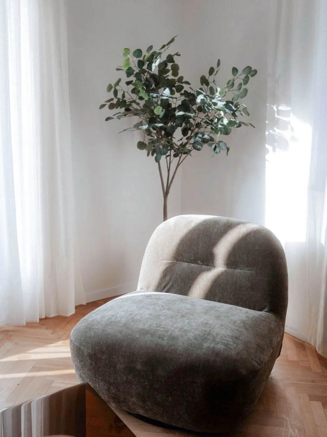 Behandlungsraum im Aera Aesthetic Atelier — ruhige Atmosphäre für Body Treatments